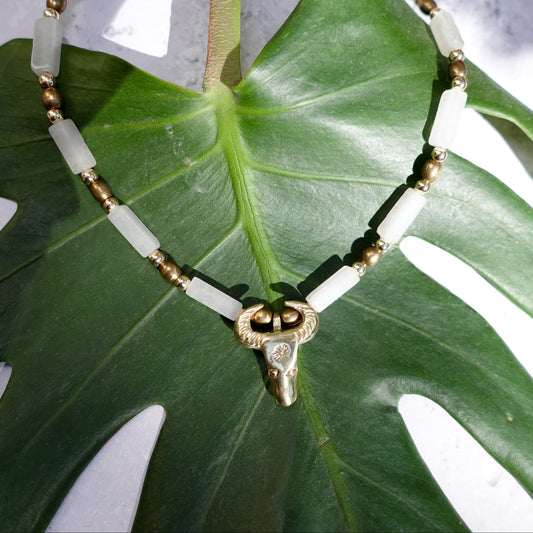 Iitaw si Nuwang Necklace