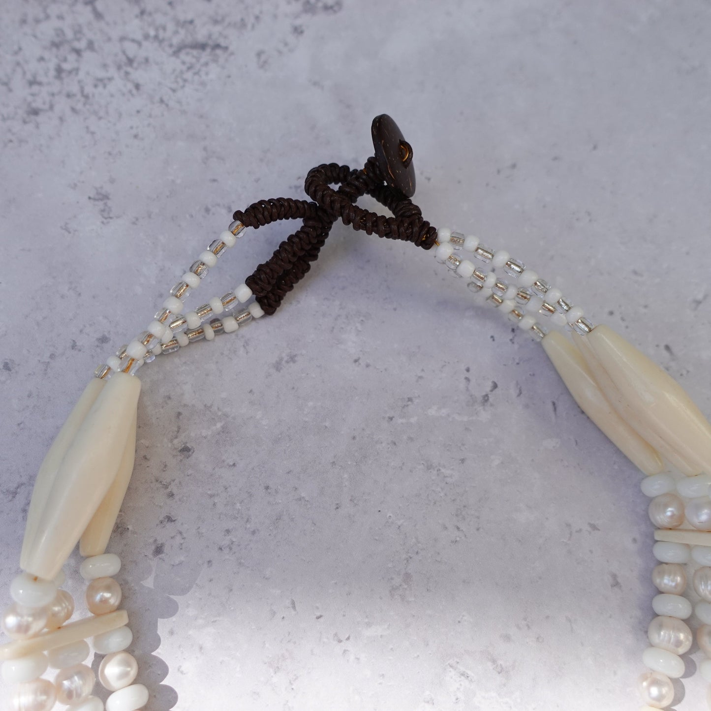Bongor - Pearl, Bone White 1/1