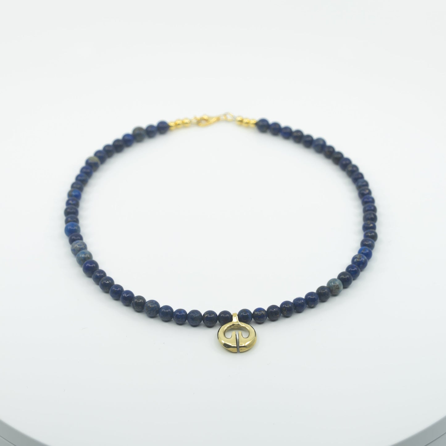 Kananumoan Necklace - Lapis Lazuli