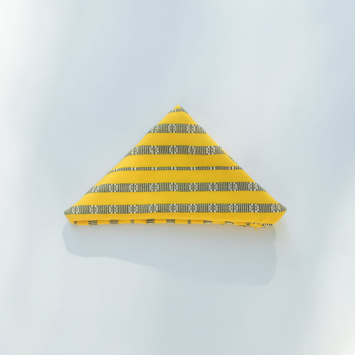BINITTUWON ABONGOS - Yellow